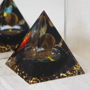 Orgonite Oeil de tigre et Onyx