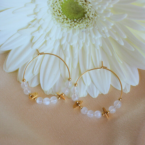 Boucles d'oreilles créoles - Collection Emma – Image 3