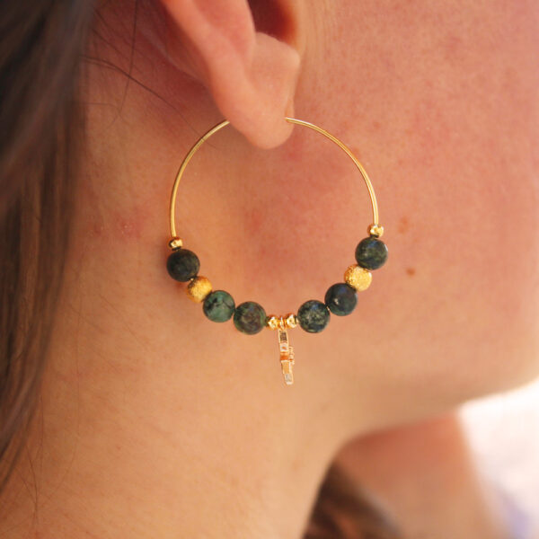 Boucles d'oreilles créoles - Collection Inès – Image 6