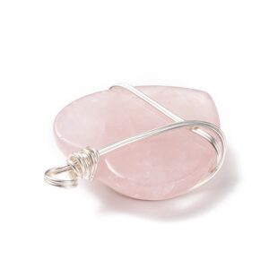 Alternative view of Lot de 10 Pendentifs Cœur en Quartz Rose Naturel et Fil de Cuivre Argenté