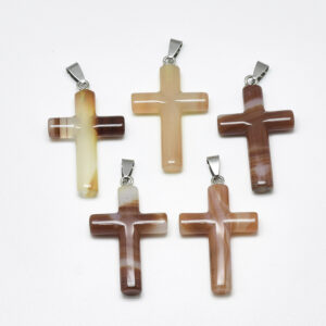 Lot de 5 pendentifs croix en cornaline